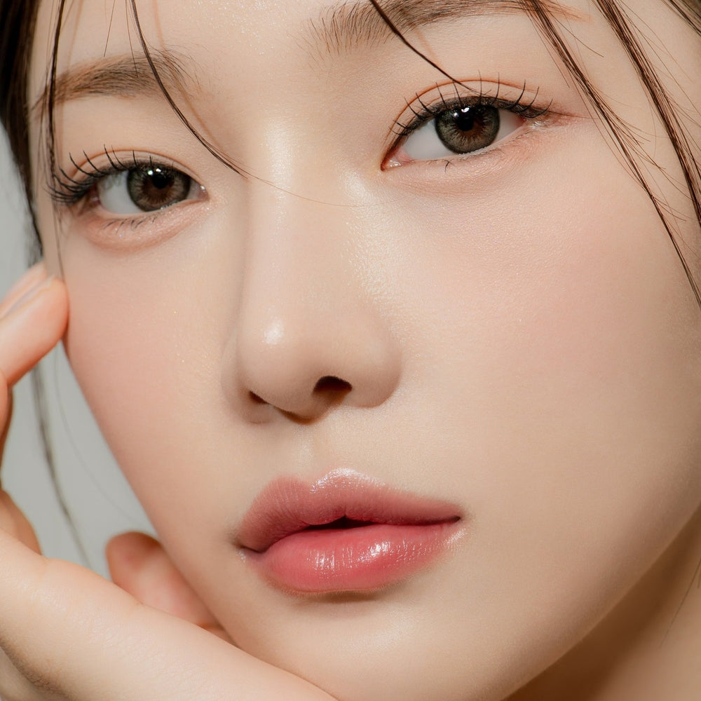 
                      
                        Clalen O2O2 Color 1Day Ash Gray EX (30pcs) (Silicone hydrogel) Colored Contacts
                      
                    
